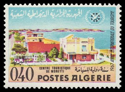 ALGERIA 372 (Mi476) - View of Moretti Village (pf20989)