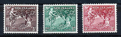 NEW ZEALAND 1956 HEALTH STAMPS SG755/757  MNH