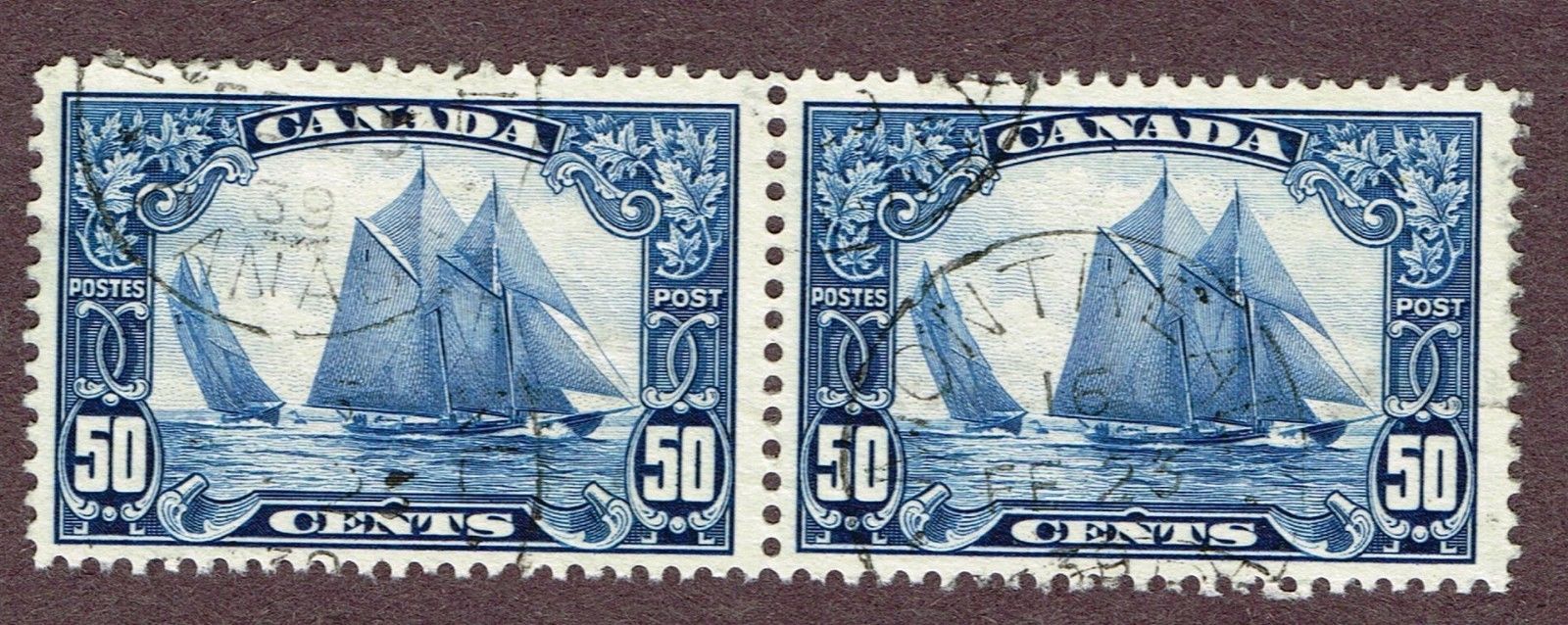 CANADA  #158 PAIR  BLUENOSE  VF     (OCT4