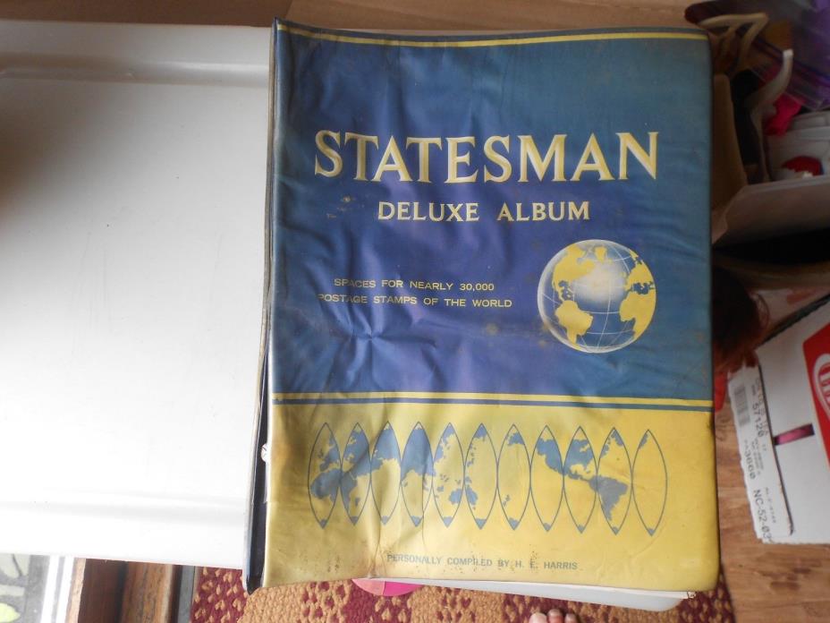 Statesman Deluxe Album Postage Stamps Of The World & Postage Stamp Album