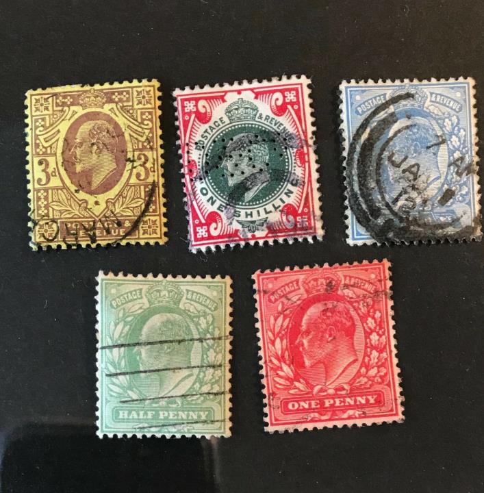 Great Britain  Postage stamps lot of 5 King Edward.               A