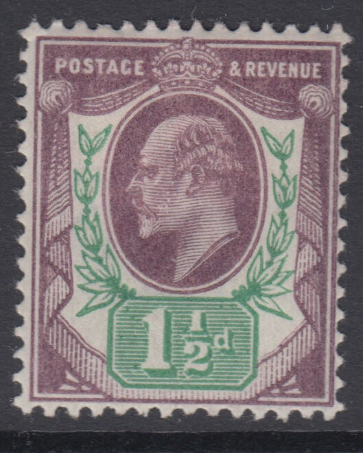 SG 222 1 1/2d  Slate Purple & Green M8 (2)  in very fine and fresh mounted mint