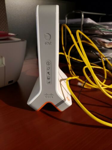 AT&T CISCO 3G MicroCell Cell Phone Signal Booster