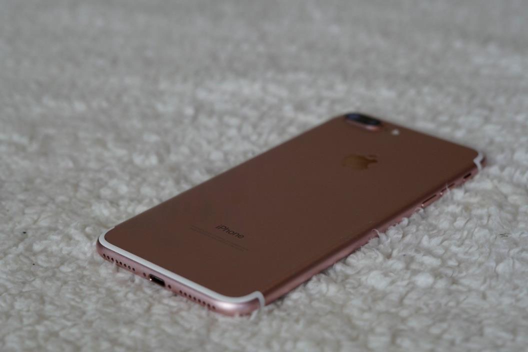 Apple iPhone 7 Plus - 128GB - Rose Gold (Sprint) A1661 (CDMA + GSM) 