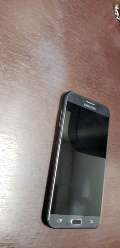 Samsung Galaxy J7 Prime 32GB Black GSM Metro PCS- clean esn
