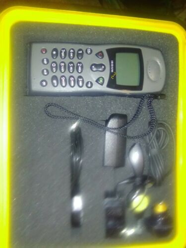 New Iridiu Satellite Phone  with - Traveler Package pelican 1200 case included