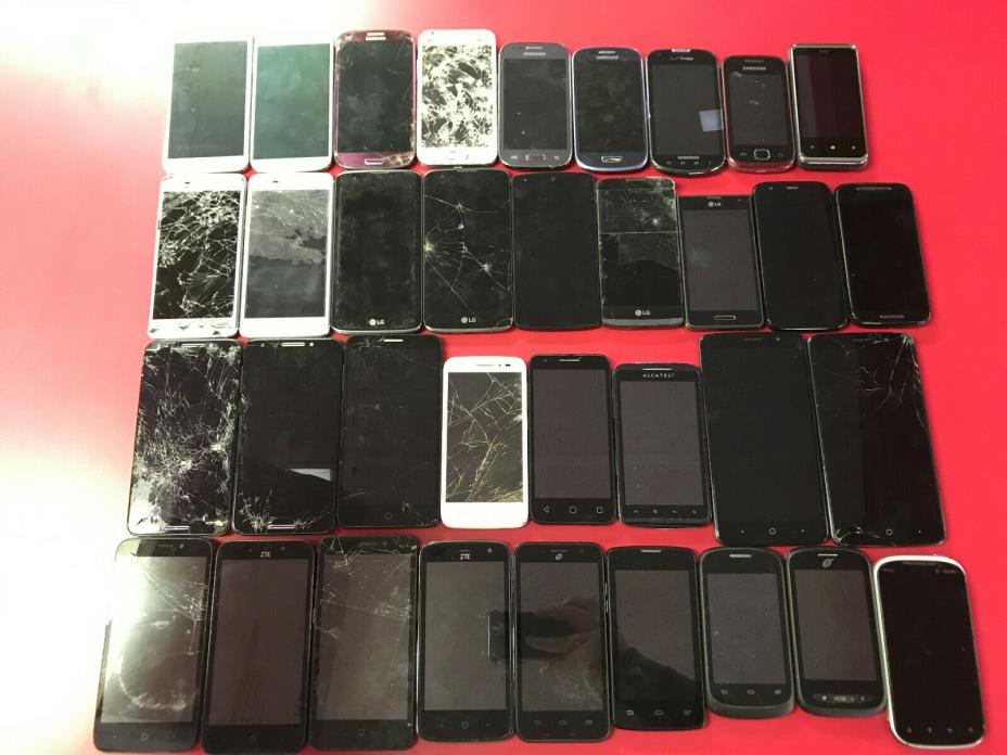 Lot of 35 Broken Smartphones for Parts/Repair or Gold/Metal Recovery!