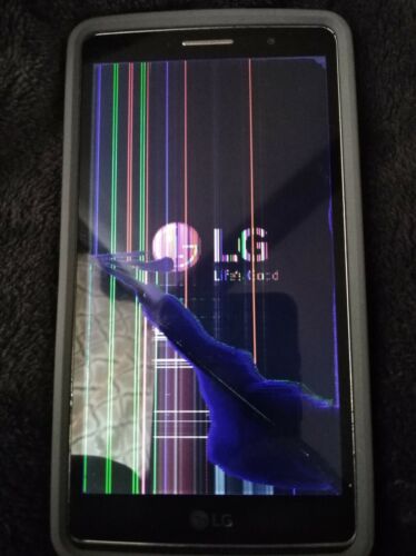 AT&T Lg G Vista 2 *Needs Screen Replaced* FOR PARTS/ NOT WORKING