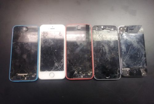 Lot of 5 Used/ broken i phones// GOLD Scrap Resale Parts