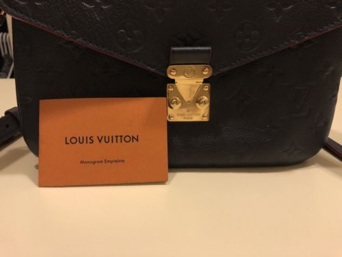 RARE AUTHENTIC FROM VENICE LOUIS VUITTON HANDBAG MINT CONDITION PRICED TO SELL