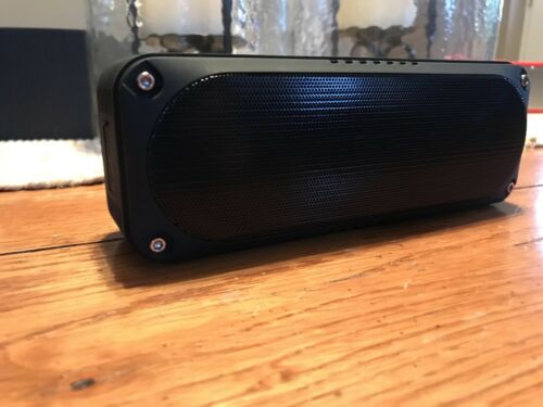 NOVASAT Waterproof Bluetooth Speaker