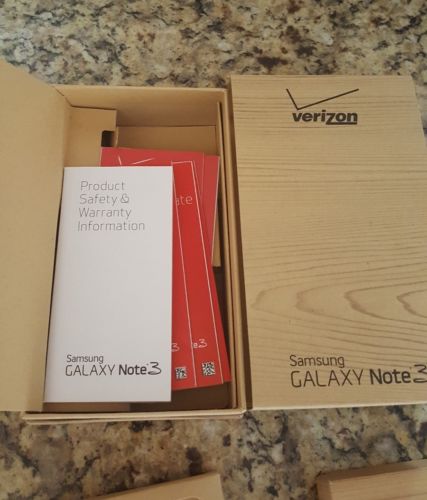 Samsung Galaxy Note 3 Empty Box With All Manuals Mint Condition New