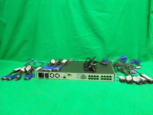 HP 16 Port  408965-001 IP Server 410530-001 Switch KVM