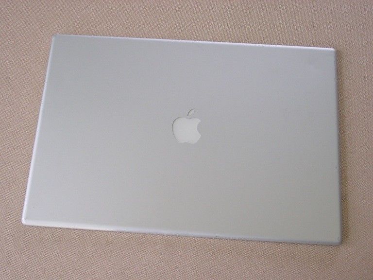 MacBook Pro 17