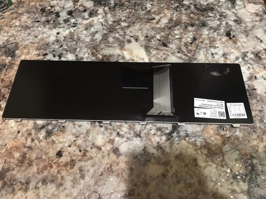 Dell Inspiron 17R N7110   Laptop US Keyboard 454RX 0454RX