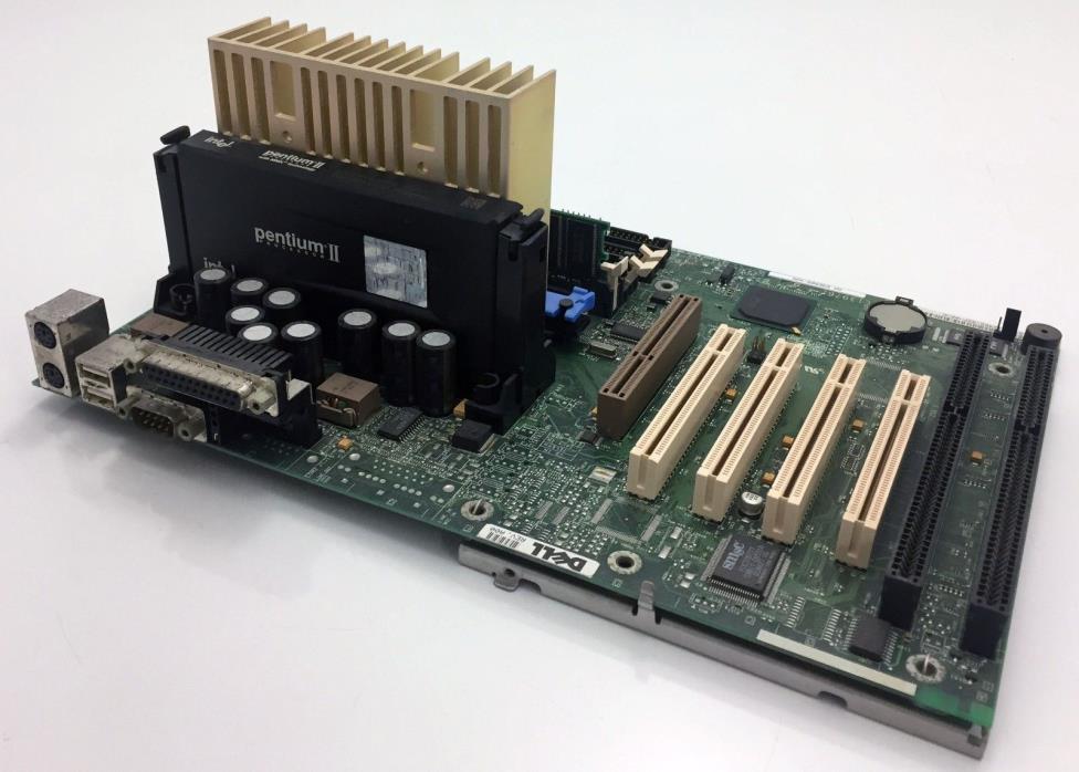Dell 696089-405 XPS R450 Slot-1 Pentium II Motherboard