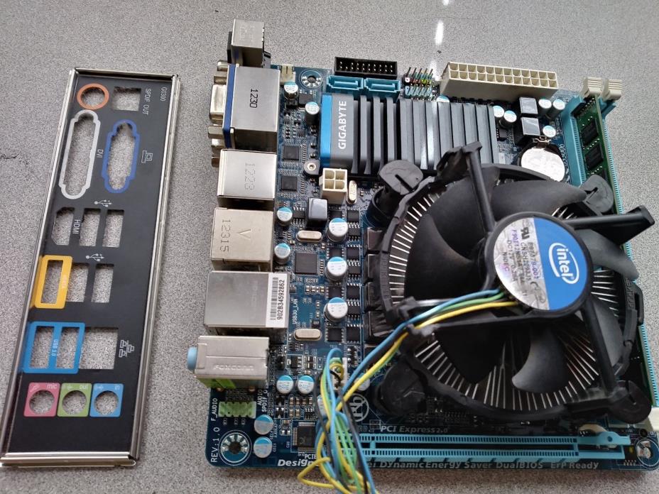 Gigabyte GA-H61N-USB3 1155 Motherboard Mini-ITX w/ HDMI & Intel Pentium G620 cpu