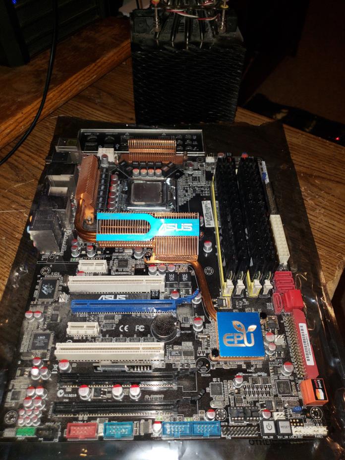 ASUS P5Q Deluxe - 8GB Patriot Viper RAM - Intel Core 2 Quad Q9550 CPU