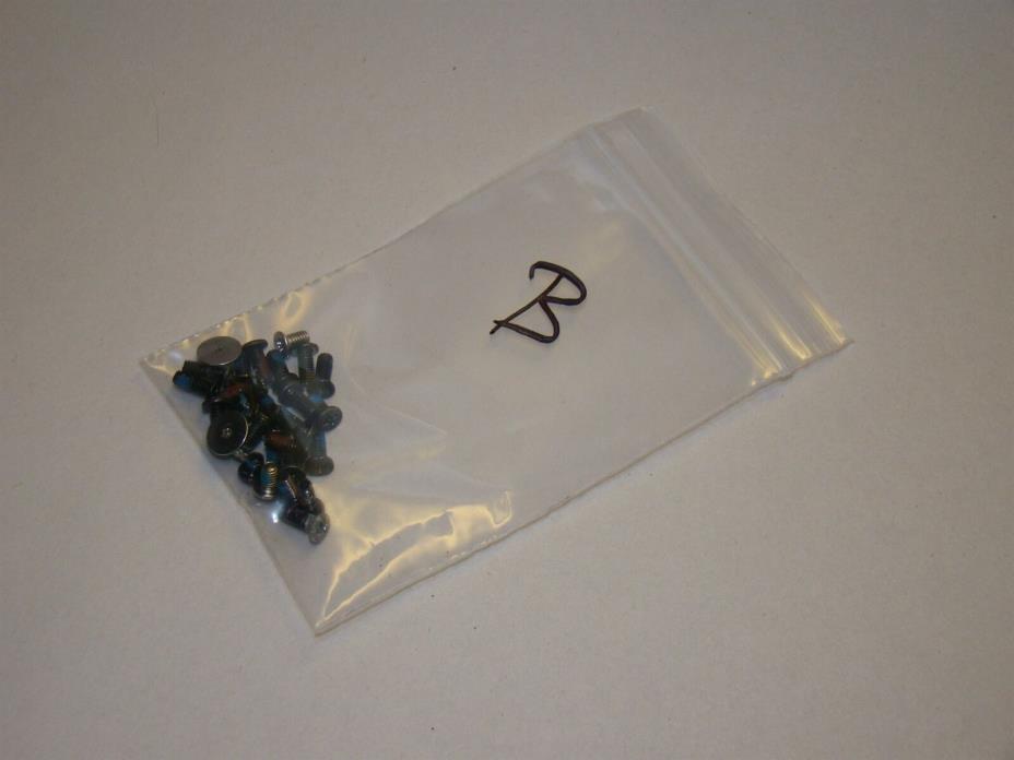 HP Pavilion 17z-1200 Screws Screw Kit Repair Parts F100