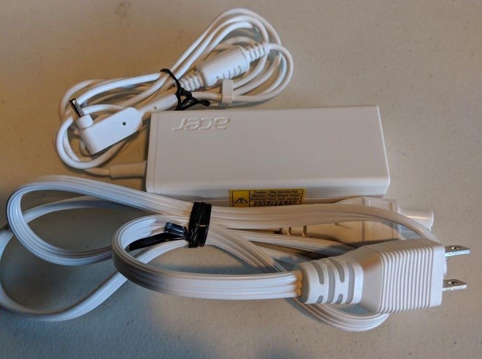 OEM Genuine Acer Aspire One Cloudbook 1-131 1-431 Ac Adapter Charger & Cord
