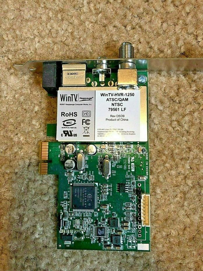 Dell Desktop Hauppauge WinTV-HVR-1250 PCIe Video Card ATSC QAM TV Tuner W817D