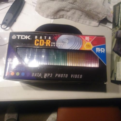Tdk Data CD.R For Computer Burning 80 Min 700mb 48x 50 Pack .with slim cases