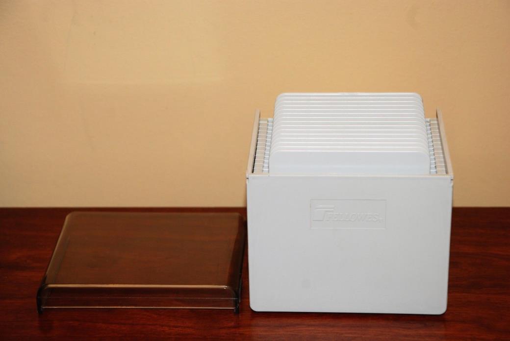 FELLOWES STEP CUBE 3-1/2
