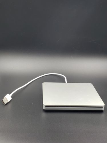 Apple USB SuperDrive DVD/CD Burner/Player MD564ZM/A  A1379