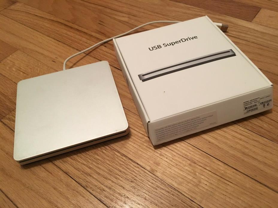 Apple USB Superdrive DVD/CD Burner/Player MD564ZM/A Model A1379 in box