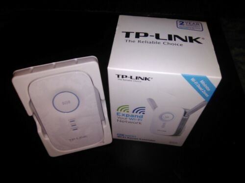 Brand New TP-Link AC1200 WiFi Range Extender (RE350)