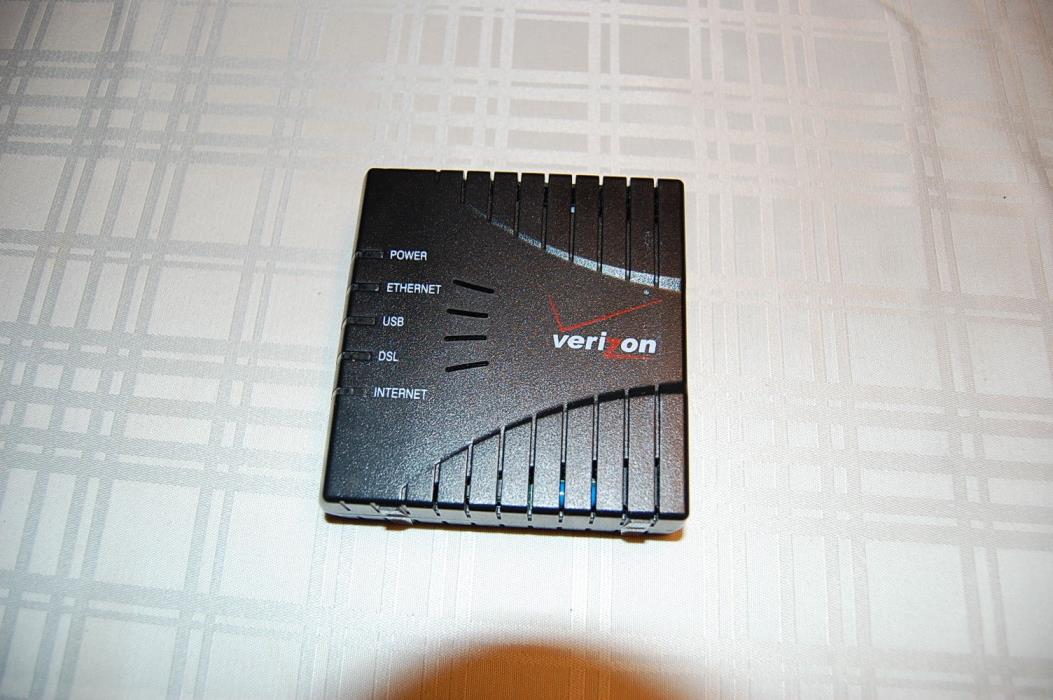 Verizon Router Model 6100 DSL2 + Router E90-610015-06 Rev. K