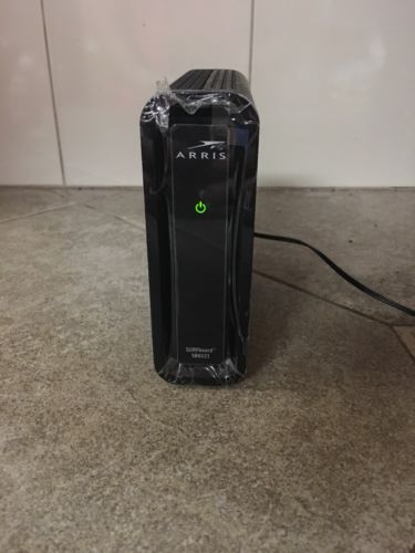 Motorola Arris SURFboard Modem 200 Series Model SB6121  Cable Modem Docsis 3.0