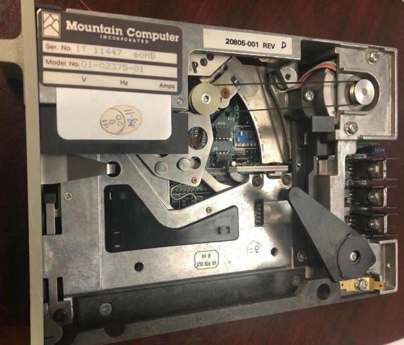 Vintage Mountain Computer  Archive 60mb Cartridge Tape Drive 5945c w/cable&docs
