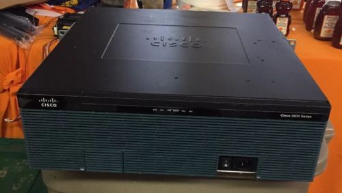 Cisco Systems 3900 Series 3925 Router - C3900-SPE200/K9 - Used !!!