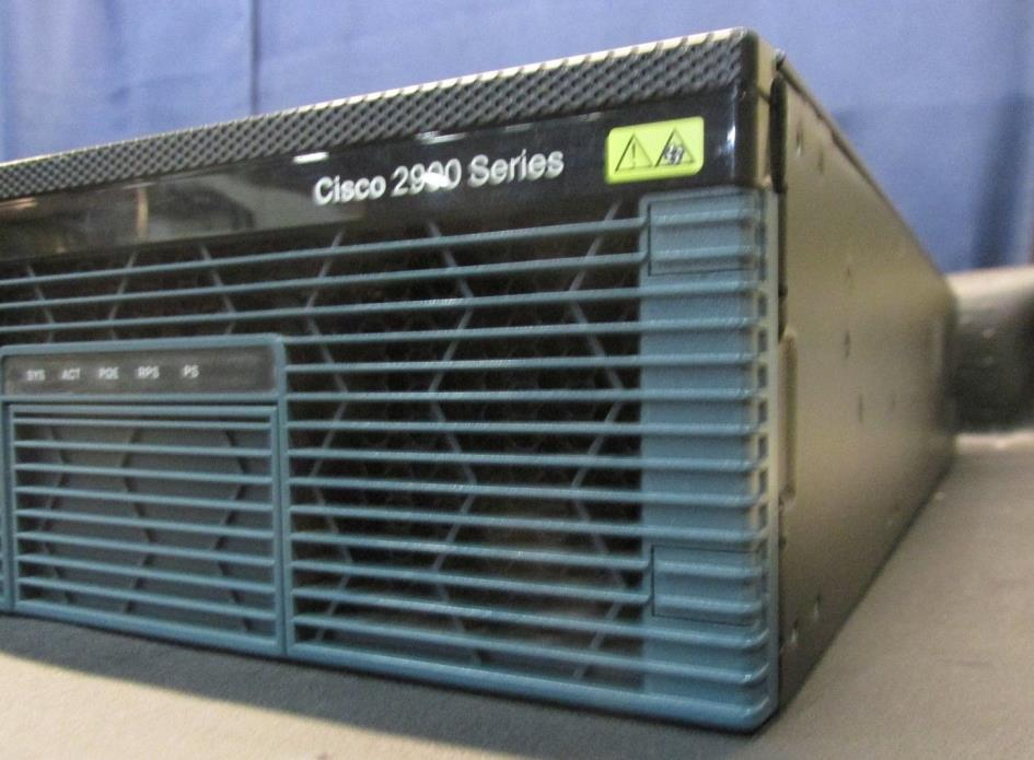 Cisco 2900 Series 2921 CISCO2921/K9 V05 Integrated Router