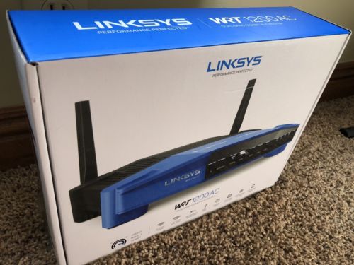 Linksys WRT1200AC Dual-Band 4-Port Gigabit 1200 Mbps Smart Wireless Router