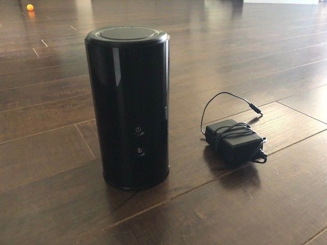 D-Link Dual Band AC1600 DIR862L Gigabit Wireless Wi-Fi Cloud Router