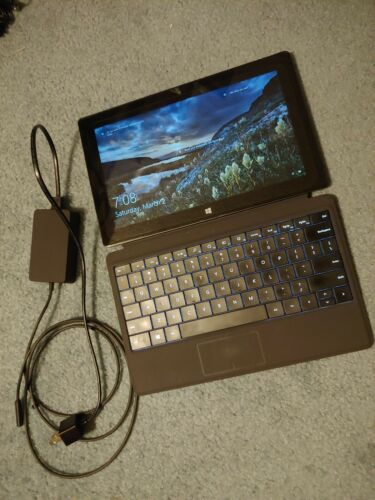 Microsoft Surface Pro 2 256GB 8GB RAM Wi-Fi 2 in 1 Tablet White Carbon Bundle