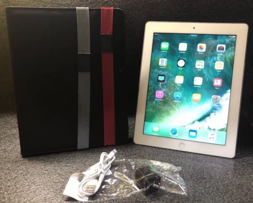 Apple iPad 4th Gen. 64GB, Wi-Fi, 9.7in -White, iOS 8.0.2 BUNDLE (Case & Charger)