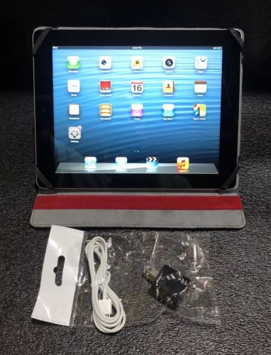 Apple iPad 4th Gen. 16GB, Wi-Fi, 9.7in - Black/Silver