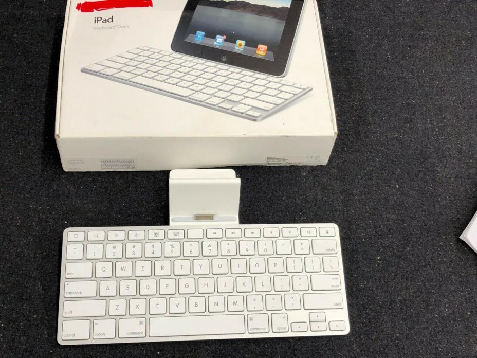 Apple A1359 MC533LL/B Apple iPad Keyboard Dock