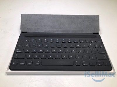 Apple iPad Pro 10.5 inch Smart Keyboard Black MPTL2LL/A Sold As Is