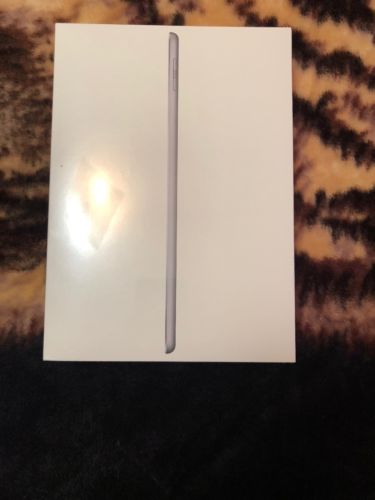 Apple Ipad 6th Generation Wi-Fi+Cellular 32GB MR6R2LL/A Space Gray Verizon