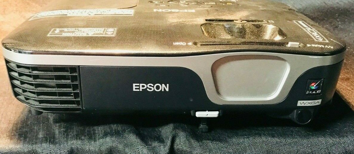 Epson EX7210 LCD Projector