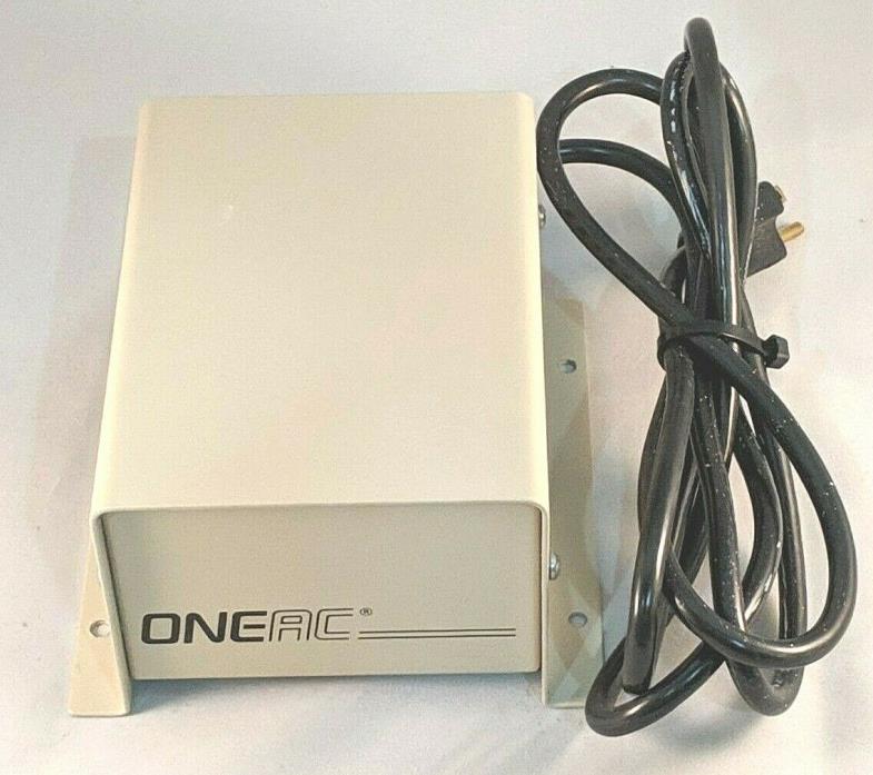 ONEAC CL11007 006-081 Power Conditioner 120 VAC Input .625 Amp Output VERY CLEAN