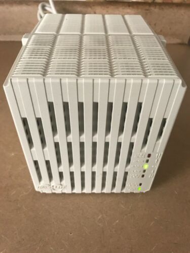 Tripp-Lite Line Conditioner • LC-1200 • Voltage Regulator w/ Isobar • 120V / 12A