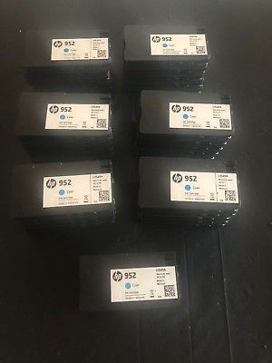 Empty Genuine HP Cartridge Lot of 32 - HP952 Cyan