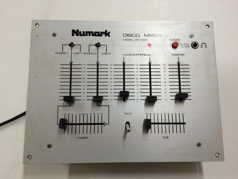 Numark DM-1000 Disco Mixer