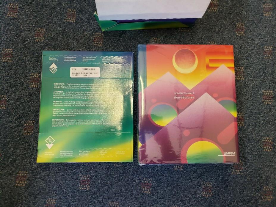 MS-DOS Version 5 Compaq - Manuals and Disks SEALED, NEVER OPENED P/N:133068-001