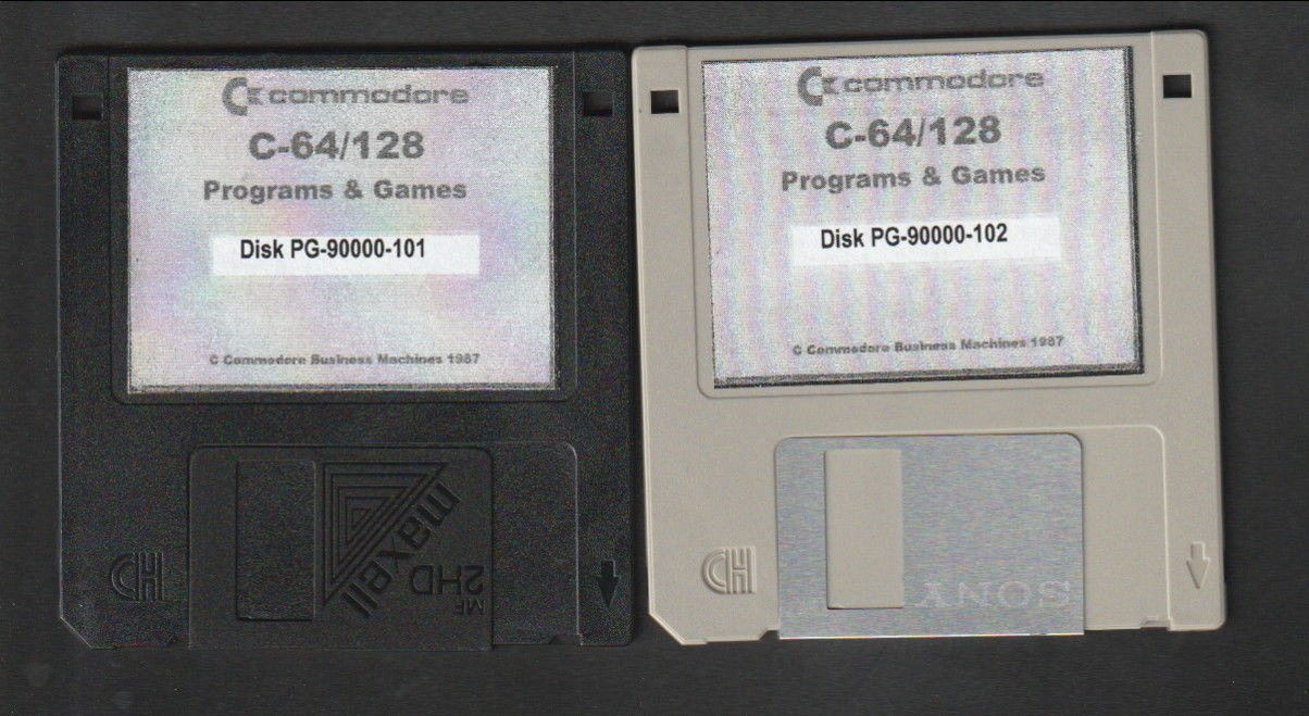 Commodore 64/128 - Games & Programs -  two 3.5 inch Disks - Lot CMD-1813